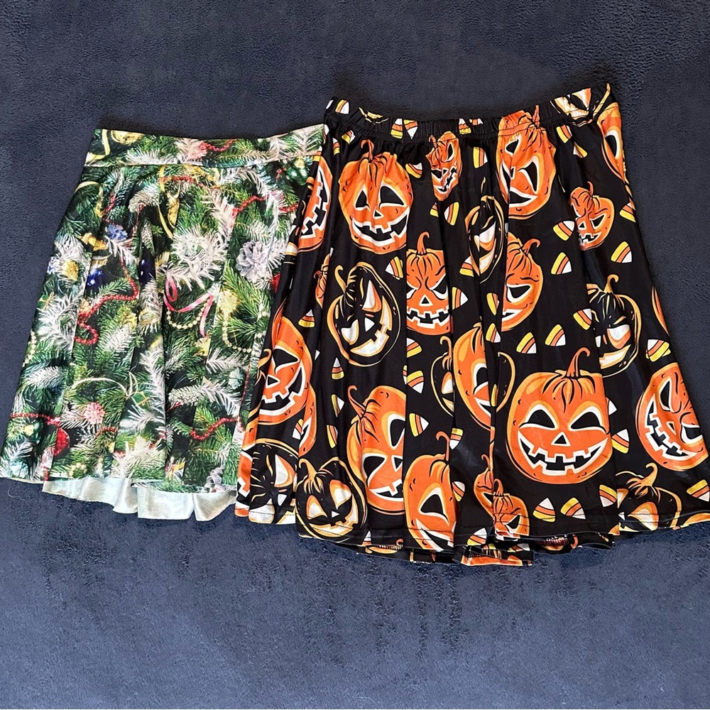 3 Listings 15$! Women’s Holiday Skirt Set